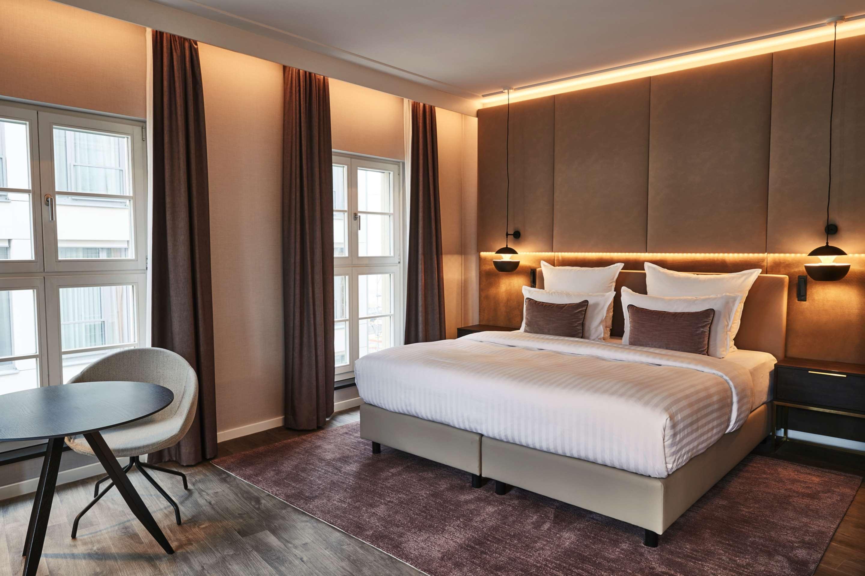 Steigenberger Hotel De Saxe Dresden Exterior photo Deluxe room